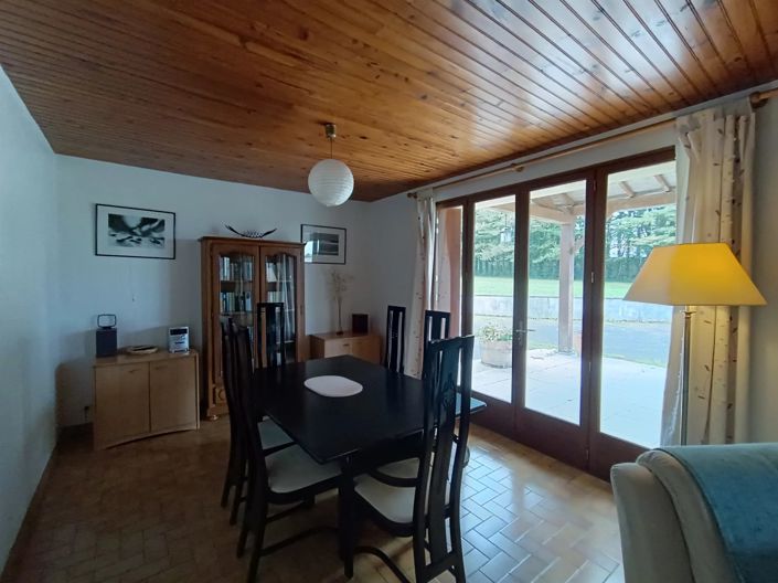 Image No.6-3 Bed House for sale