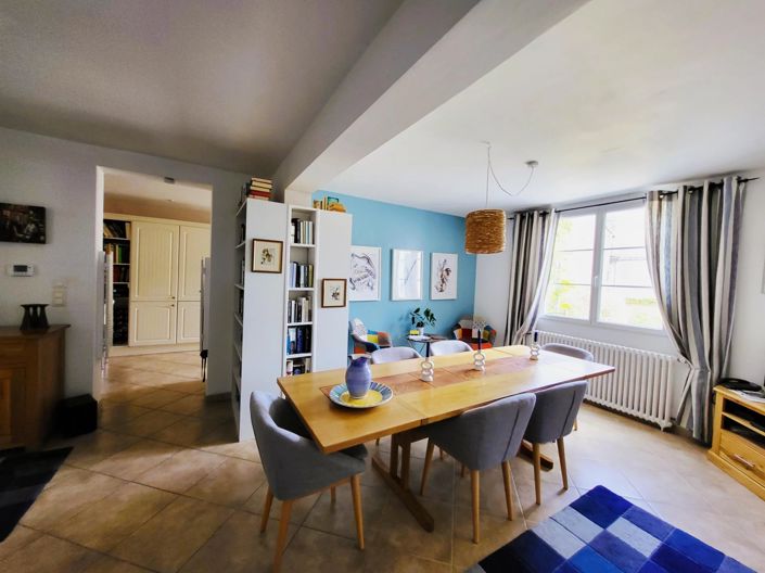 Image No.5-4 Bed House for sale