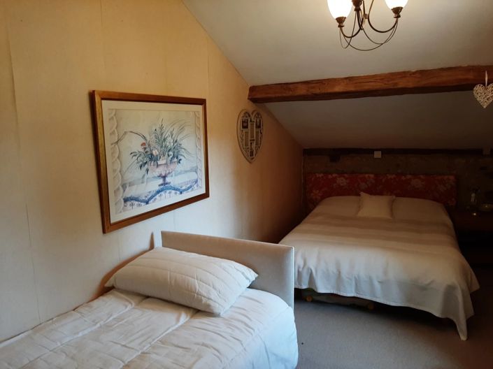 Image No.11-2 Bed House for sale