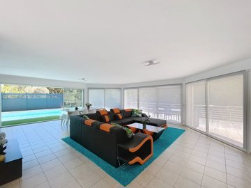 50c379c6b039cdda0554f4215b3fad1c545a1e5746192