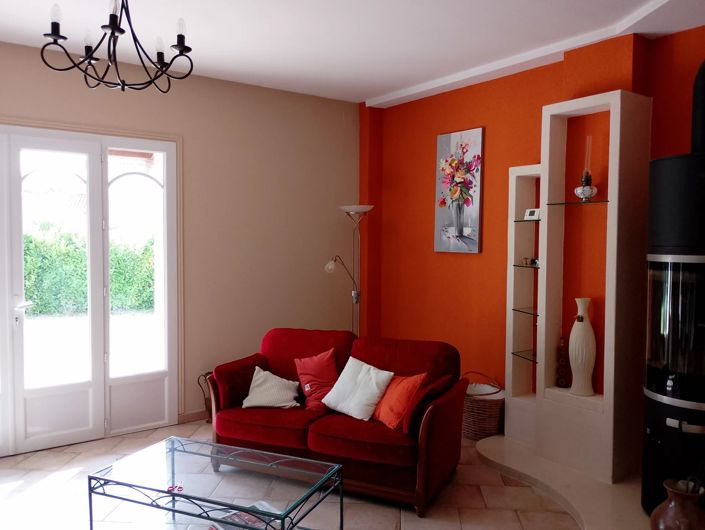 Image No.10-5 Bed House for sale