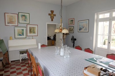 2a23be2fa88423a386634133ec844e34e5e42ef302409