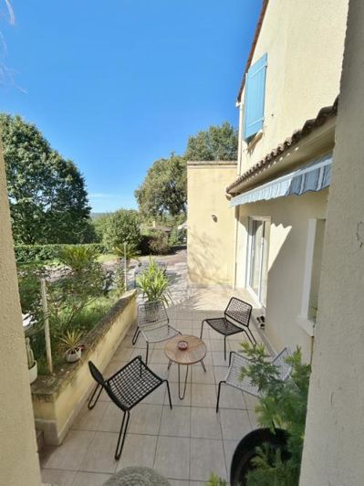 Image No.9-6 Bed House for sale