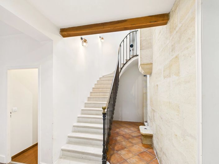 Image No.6-7 Bed House for sale