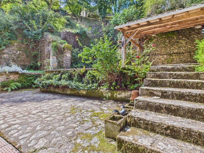 Image No.12-4 Bed House for sale