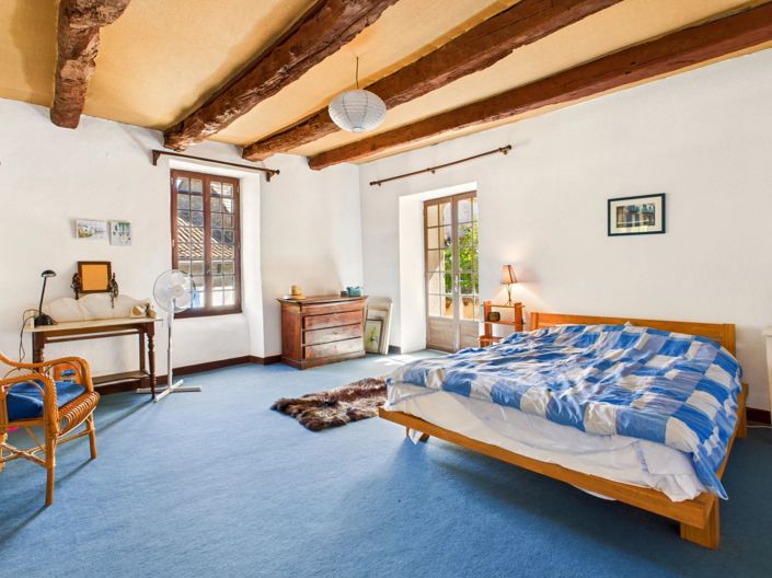 Image No.4-4 Bed House for sale