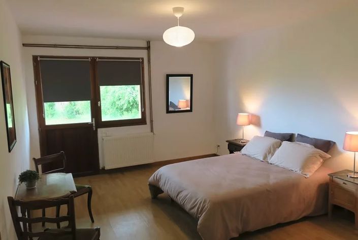 Image No.9-17 Bed House for sale