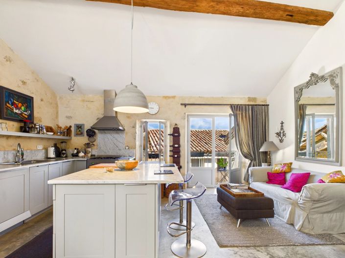 Image No.2-2 Bed Property for sale