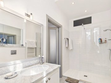 e7de513993018a74fd492a13cd439d22cba67c82e2200