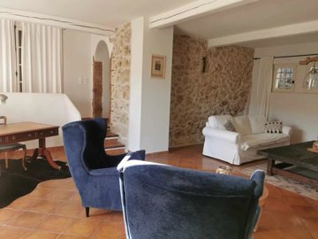 76ea8119e889f39b6daba4ac6af6343232411a2794182