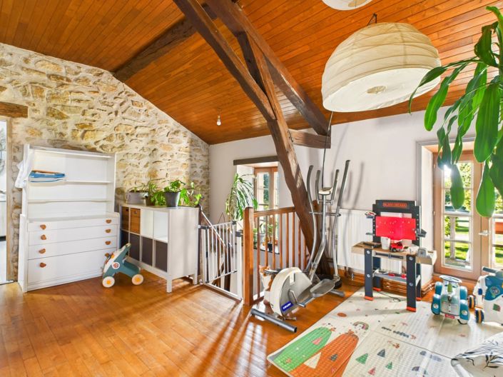 Image No.11-4 Bed House for sale