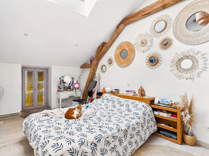 Image No.6-4 Bed House for sale