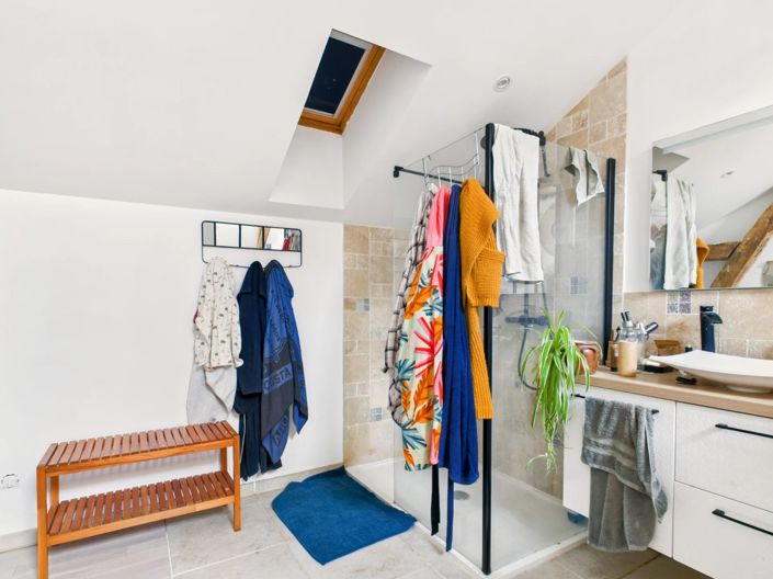 Image No.7-4 Bed House for sale