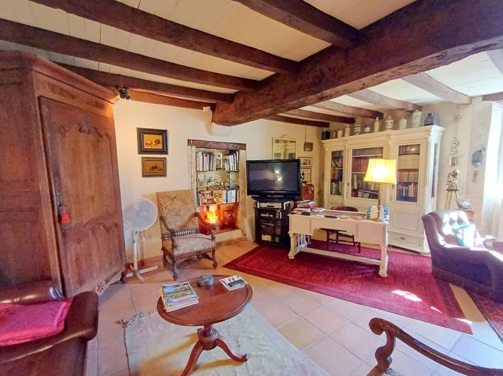 Image No.9-3 Bed House for sale