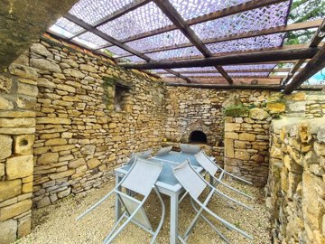 90e7064f2ce6a26321a96f436d9db3b3b58ecac66d401