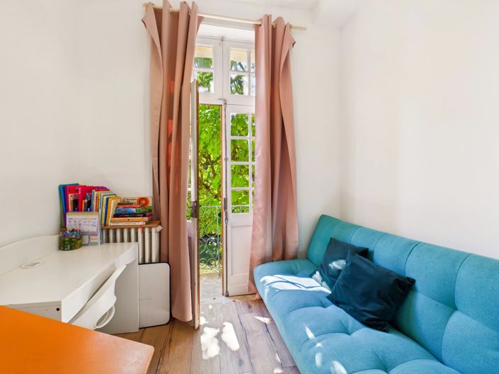 Image No.12-5 Bed House for sale