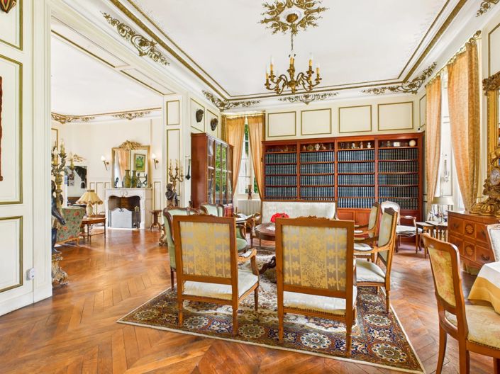 Image No.6-19 Bed House for sale