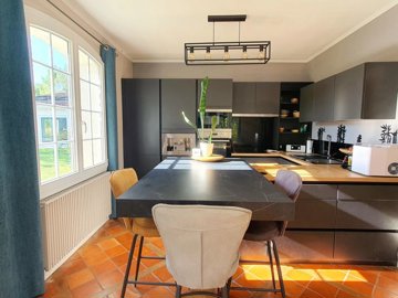 b187d9b07efd47ce4e7bf98437725de6f91d27ca5a409