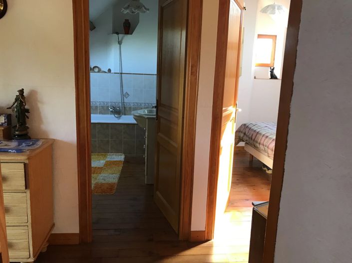 Image No.11-2 Bed House for sale