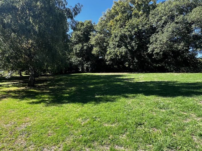 Image No.11-2 Bed House for sale