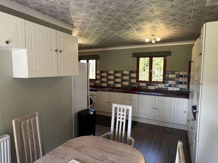 Image No.6-2 Bed House for sale