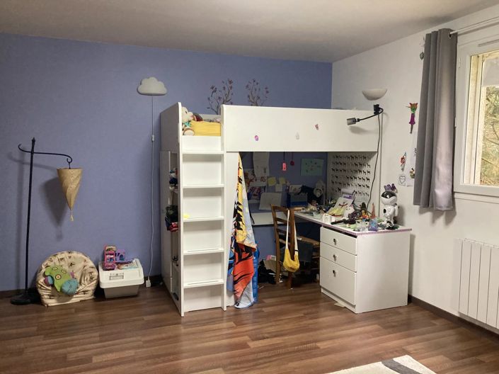 Image No.10-5 Bed House for sale