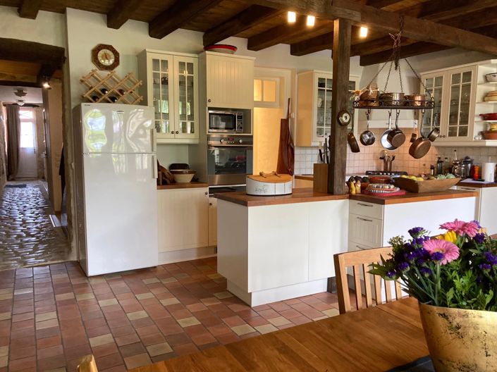 Image No.4-3 Bed Village House for sale