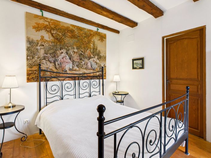 Image No.5-4 Bed House for sale