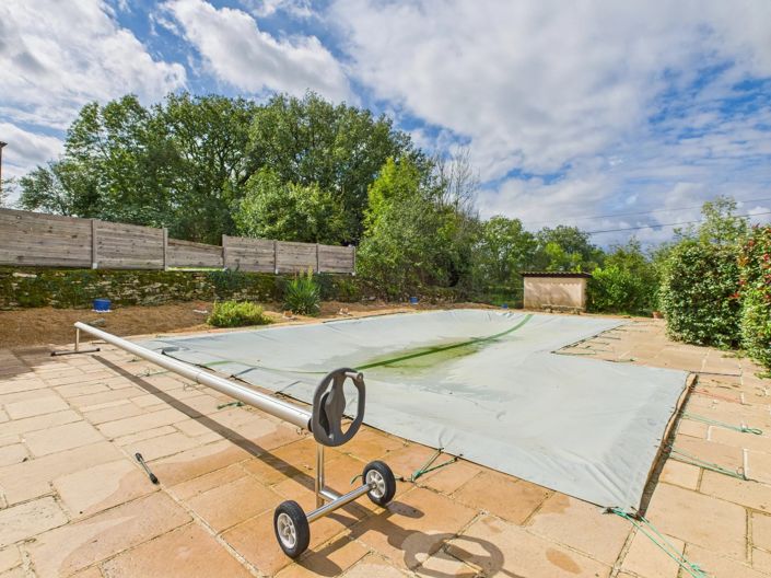 Image No.8-4 Bed House for sale