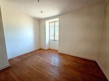 40c106a9c3d6f49f8d885e03314e1a13011f77f560324