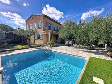 3385f7ca41e63037e5d9d0c2b2d8f9eb7077adf99f192