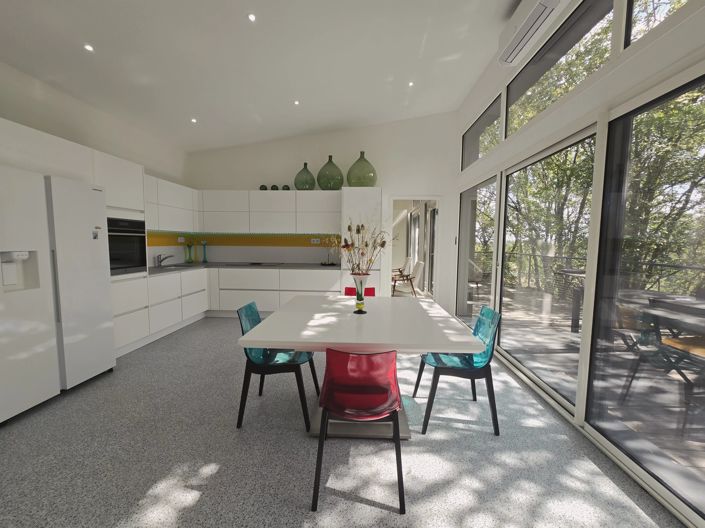 Image No.3-3 Bed House for sale