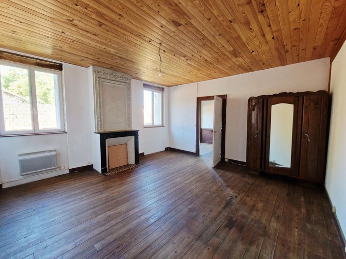 Image No.11-6 Bed House for sale