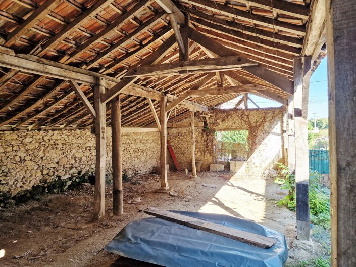 Image No.13-6 Bed House for sale