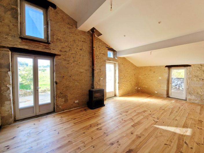 Image No.3-6 Bed House for sale