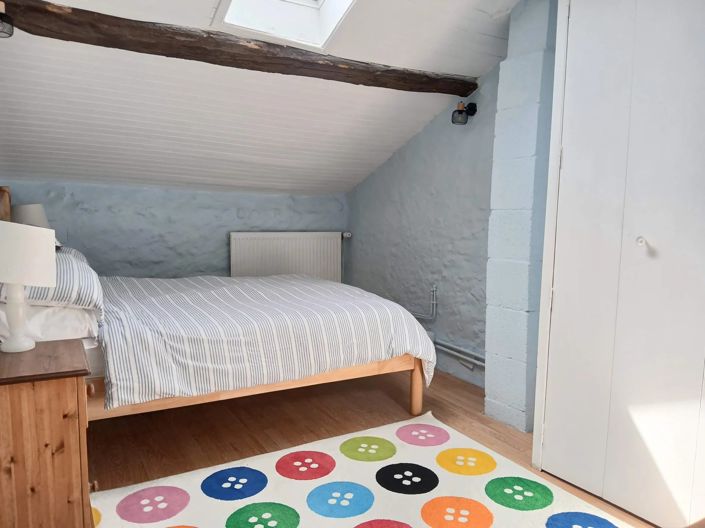 Image No.11-7 Bed House for sale