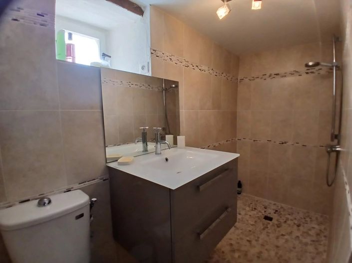 Image No.15-7 Bed House for sale