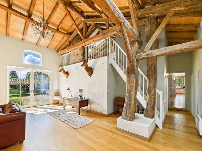 Image No.11-6 Bed House for sale