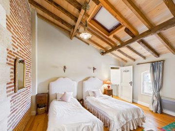 e8d94b826381774ca6edd7f8b21c2a07a1aceea172200