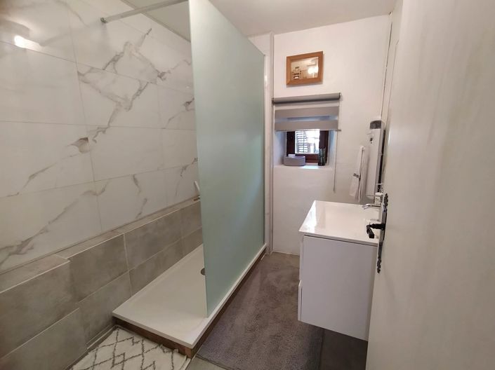 Image No.11-3 Bed Village House for sale