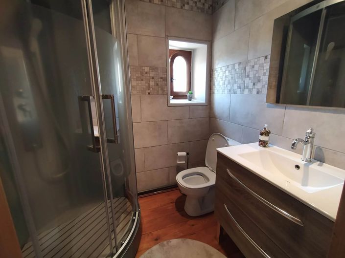 Image No.9-3 Bed Village House for sale