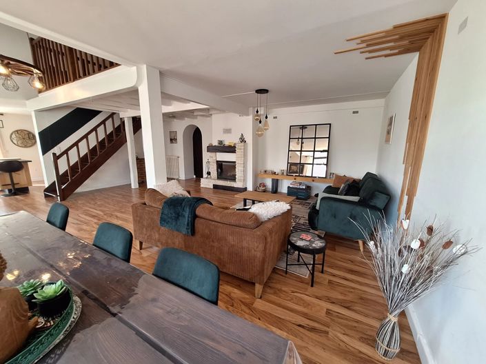 Image No.5-2 Bed House for sale