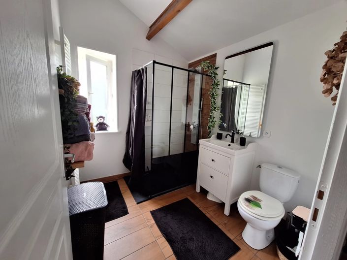 Image No.7-2 Bed House for sale