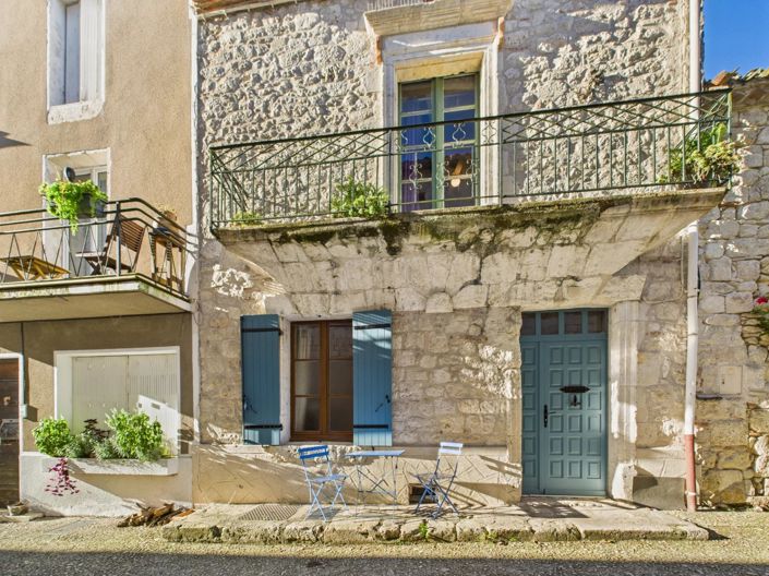 Image No.15-3 Bed Village House for sale