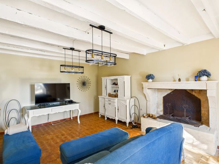 Image No.14-6 Bed House for sale