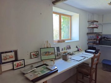 85c360a1aaecb32f87467ae4bee33882980de2fae4192