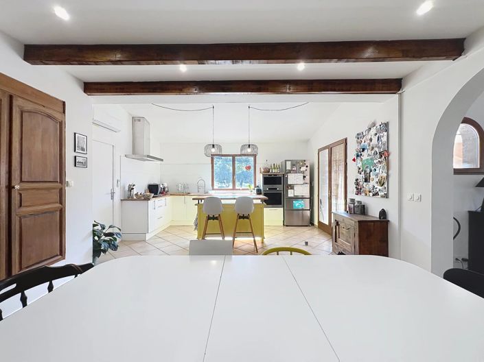 Image No.14-12 Bed House for sale