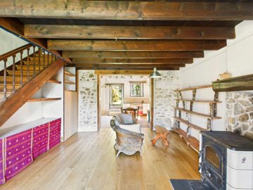 e8ac838877f7ee7d9ba43f92eb2225011b7dfbec74192