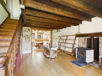 f9c6e4e0f474929b6cf3372570fe420e5395775d3f192