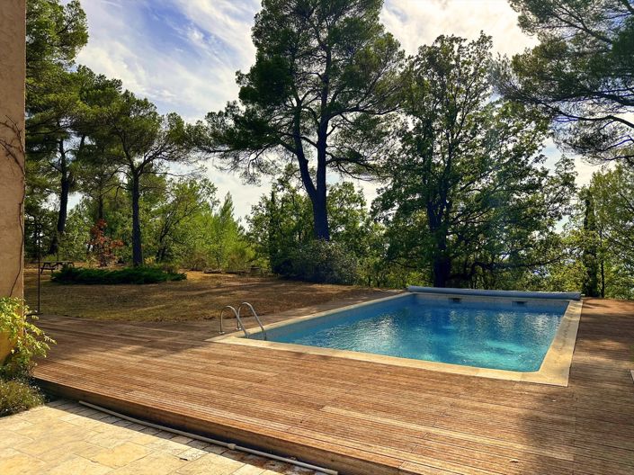 Image No.10-3 Bed House for sale